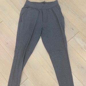 Mens Lululemon Joggers (Medium)